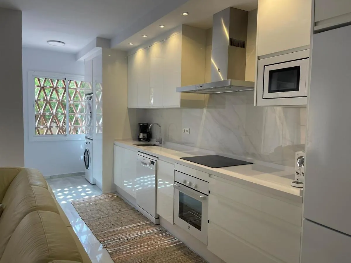 Marbella Playa Residencial Con Piscinaアパートメント スペイン