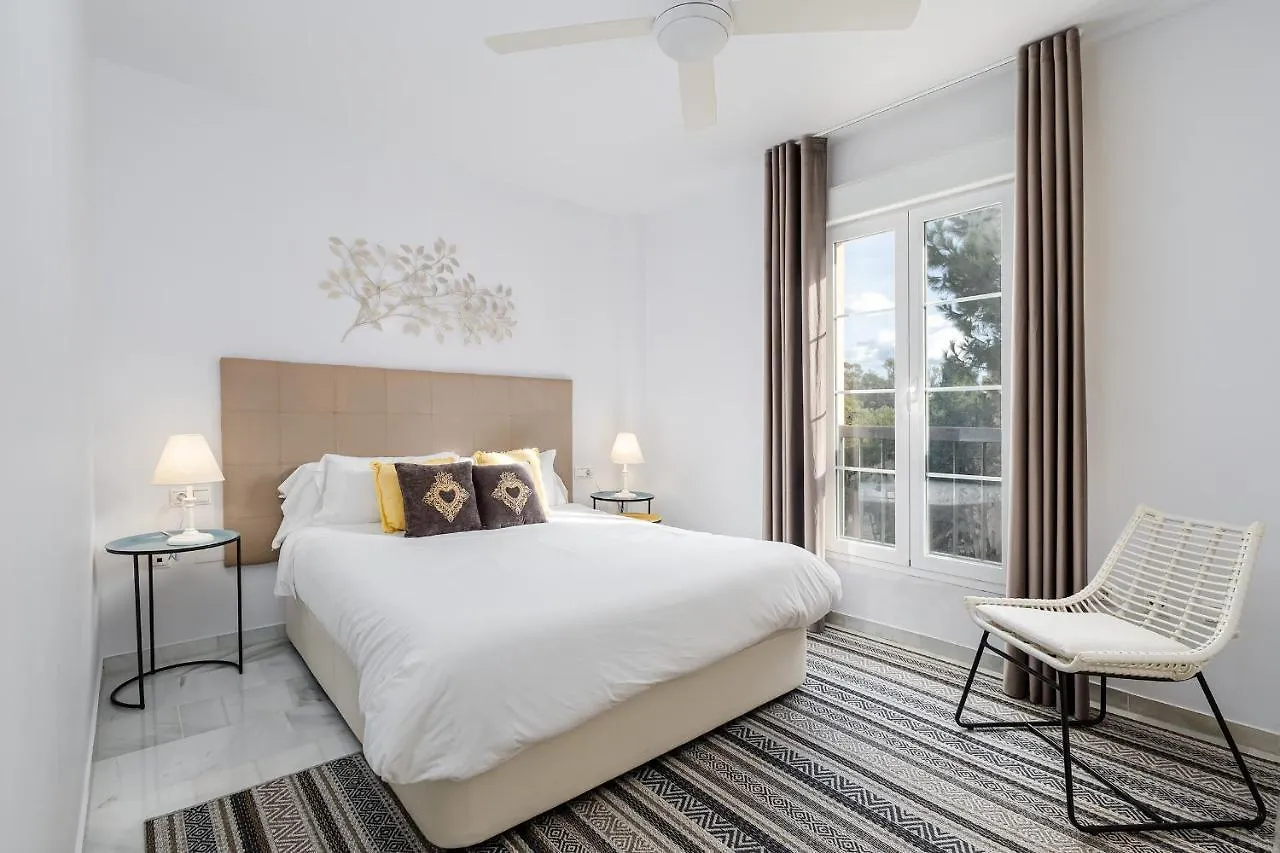 アパート Marbella Playa Residencial Con Piscinaアパートメント スペイン